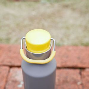 600ml/700ML China Supplier OEM ODM Stainless Steel Vacuum Double Wall Flask Sport Water <b>Bottle</b> for Gym Outdoor Gold Cup - Product Image 3