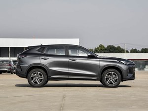 Changan X5 Plus 2025 2026, Auto Económico de Gasolina, SUV Changan, Autos Nuevos de China, Venta al Por Mayor de Automóviles - Product Image 1