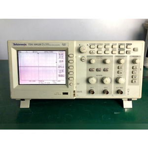 Tektronix ออสซิลโลสโคปเก็บข้อมูลดิจิตอล TDS1002B 1ชิ้น - Product Image 1