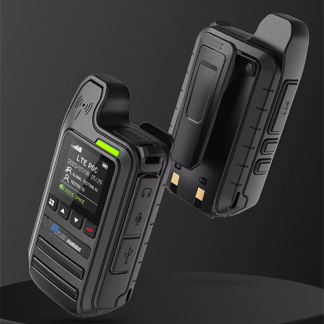 Handheld 4G POC Radio 5000 km Unlimited Range Walkie Talkie for Outdoor Construction Sites Hotels Offices
