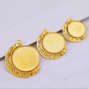 DIY Schmuck Zubehör Ramadan Crescent Moon Lünette Kreis Blank <span class=keywords><strong>Tray</strong></span> Charms Anhänger Cabochon Einstellungen Cameo Base für Halskette - Product Image 1