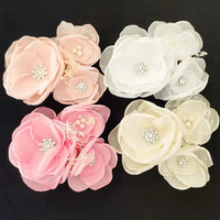 Corsage de mariage élégant en tissu fait main, grande fleur en tissu, accessoire vestimentaire, vente en gros