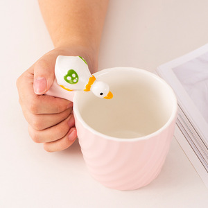 Beber <span class=keywords><strong>patito</strong></span> creativo y lindo Taza de cerámica de gran capacidad para el hogar desayuno taza de leche - Product Image 6