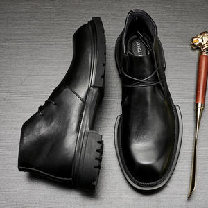 Botas casuales clásicas para hombre para primavera y verano Botas de trabajo de cuero vacuno de alta calidad Botas chukka modernas para hombre - Product Image 3