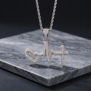 Colgante de Moissanita con Cruz de Corazón, Plata 925 con Baño de Rodio, Estilo Hiphop, Joyería Unisex - Product Image 3