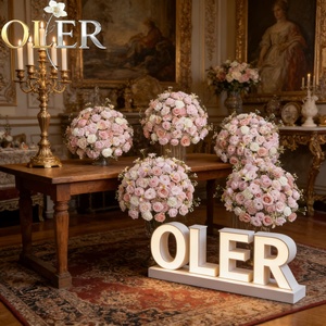 Centre de table polyvalent en fleurs de soie OLER, boule florale réaliste pour toutes les occasions - Product Image 1