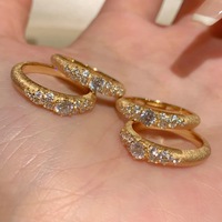 Bague pour femme en tungstène et zircon, style vintage, luxueuse et raffinée, avec motifs filigranés et étoiles scintillantes, fabrication haut de gamme et complexe