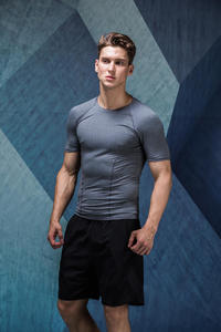 100% <b>Polyester</b> <b>T</b> <b>Shirt</b> Men Gym Short Sleeve Blank Compression <b>Shirts</b> Men Quick Dry Mesh Sport <b>Shirt</b> - Product Image 4