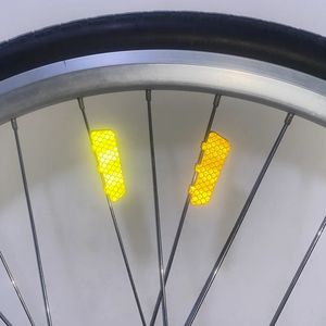 Riderace - Juego de 4 <span class=keywords><strong>Pegatinas</strong></span> Reflectantes para Bicicleta, Reflectores para Radios de Rueda, Advertencia de Seguridad, Tiras Reflectantes para Llantas de Bicicleta de Montaña - Product Image 3