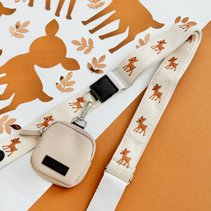 Bolsa cruzada para pasear perros de tela de nailon resistente al agua con correa ajustable informal con logotipo de tamaño personalizado - Product Image 2