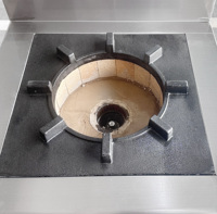 Cuisinière à gaz en acier de cuisine commerciale équipement essentiel pour mijoter la soupe pour les professionnels de la cuisine