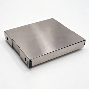 Fabrication sur mesure de pièces en tôle : support de couvercle de boîte de tamponnage, assemblage de pièces pliées de précision en aluminium et acier inoxydable - Product Image 6