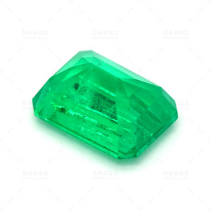Synthetic Zircon Emerald Gemstone 6x8mm Rectangle Green For Jewelry Making - Product Image 2