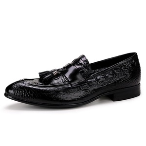 Chaussures en cuir décontractées pour affaires, avec garniture gaufrée à motif de pieuvre de style anglais et accents frangés, adaptées à toutes les occasions - Product Image 4