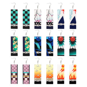 <span class=keywords><strong>2021</strong></span> nuevo estilo <span class=keywords><strong>Anime</strong></span> Demon Slayer Kimetsu No Yaiba acrílico joyería Kamado Tanjirou pendientes y collar fuente de animación japonesa - Product Image 2