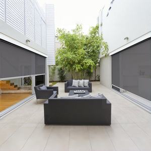 Stores extérieurs à glissière latérale, stores extérieurs coupe-vent, stores à glissière pour pergola, stores à glissière - Product Image 2