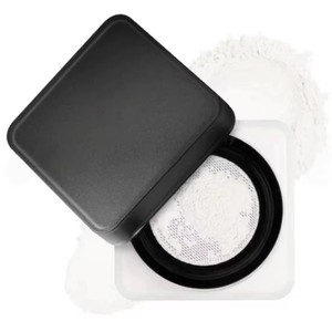 Polvo suelto de lujo, duradero y fácil de aplicar, con función de fijación - un producto sencillo dos en uno para hornear con doble función. - Product Image 4