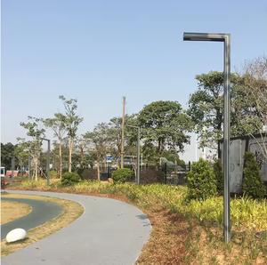 Lampadaire LED vintage en aluminium coulé, alimentation secteur IP65, 30W, couleur RVB, éclairage extérieur classique pour jardin - Product Image 2