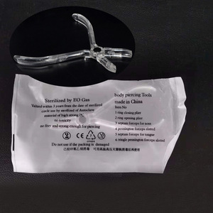 <strong>Disposable</strong> Acrylic Sterilized Pliers <strong>Clamp</strong> <strong>Piercing</strong> Round Mouth Opening Forceps Triangle Forceps Tattoo <strong>Piercing</strong> - Product Image 5