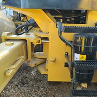 Compacteur vibrant à tambour unique CAT CS-683E de 18 tonnes d'occasion de haute qualité