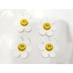 Nastro Adesivo Antiscivolo Impermeabile Xuri con Faccina Sorridente in EVA per Doccia, Bagno e Vasca - Product Image 3