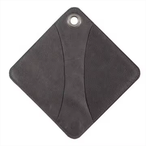 Wholesale Kitchen Towels and Potholders Handmade Rustic Leather Hot Pot Pad Leather Potholder With Pocket - Product Image 2