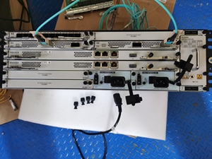 การ์ด 03034KEF CR8D00E1NBC2 2-พอร์ต 50GBase/1-พอร์ต 100GBase-QSFP28 FlexE MACsec (PIC) สำหรับเราเตอร์ระดับองค์กร Ne8000 M6 M14 CR8D00E1NB - Product Image 4