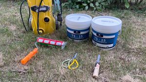 Impermeabilización moderna de poliurea para exteriores de dos componentes para azulejos de paredes exteriores y uso en almacén: alta resistencia y respetuosa con el medio ambiente - Product Image 2