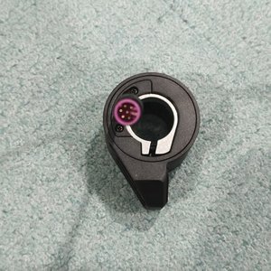 <b>Dropshipping</b> Wholesale Geofought F8 Electric Scooter Parts Waterproof Speed Control 7 Pin Thumb Throttle Accelerator Replacement - Product Image 3