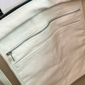 Gahumi Professionnel Personnalisé Tête de Loup Broderie Toile Sacs Fourre-Tout Fermeture Éclair Écologique Meilleure Qualité Couleurs Personnalisées Tailles - Product Image 3