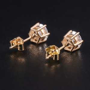 S03A Permanente Personalizado 6 Puntas Pendientes de oro amarillo Redondo 5mm Cvd Hpht Lab Grown Diamond 10K 14K 18K Pendientes de oro - Product Image 4
