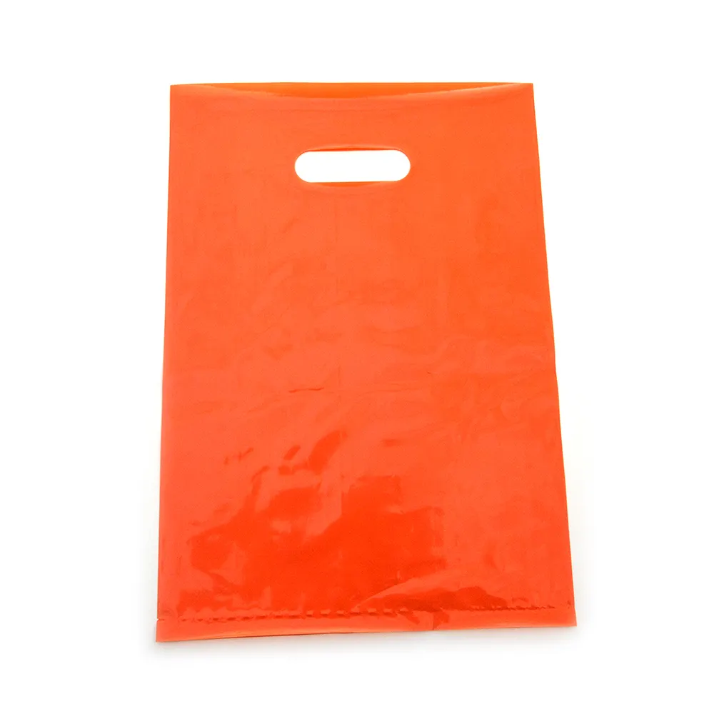 カスタムロゴ付きプラスチック包装ビニール袋ショッピングバッグダイカットハンドルキャリーバッグ