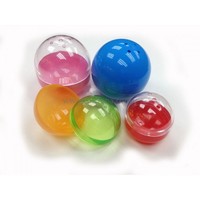 Distributeur automatique de coquille de capsule de jouet de forme ovale de couleurs translucides assorties de vente chaude