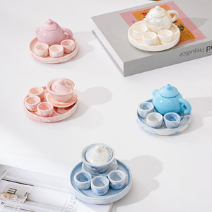 กาน้ำชาเซรามิกขนาดเล็ก พอร์ซเลน ของตกแต่งน้ำชา แก้วน้ำชาขนาดเล็กสำหรับเล่น ของตกแต่งน้ำชาแกะสลักลาย กังฟู ของใช้ในชุดน้ำชาเซรามิก - Product Image 2