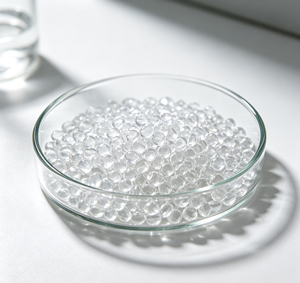 Granulés de résine homopolymère de polypropylène vierge blanc (PPH) pour le moulage par injection et l'extrusion dans la fabrication de plastiques - Product Image 4