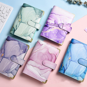 Organiseur/Agenda A6 à feuilles mobiles à couverture rigide, impression couleur personnalisée, coffret cadeau en cuir, 100 feuilles, classeur de <span class=keywords><strong>budget</strong></span> transfrontalier - Product Image 1