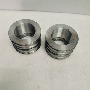กระบอกสูบบูมรถขุดฮุนได R305VS HX300 R300-9s รุ่น 31Y1-34151 ทำจากเหล็ก ระยะชัก 400 มม. - Product Image 1