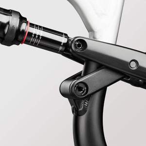 Bicicleta Eléctrica de Montaña Amflow PL <span class=keywords><strong>Carbon</strong></span> 800Wh de Alta Velocidad 2025 con Suspensión en la Horquilla y Sistema de Frenado - Product Image 4