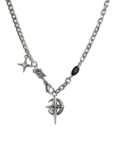 Collar de acero de titanio de estilo callejero de lujo para hombre, cadena de cuentas con diseño de luna y estrella de zafiro negro para ocasiones de fiesta - Product Image 6