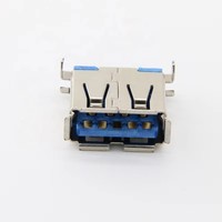 Konektor USB 3.0 Tipe A Female 9 Pin SMT Mount Port 30V 5A Berlapis Tepi Melengkung untuk PCB