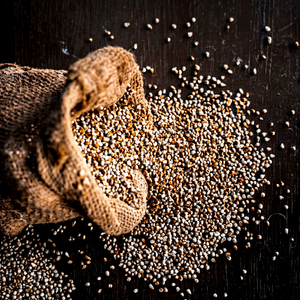 Millet perlé de qualité supérieure pour la mouture - Product Image 1