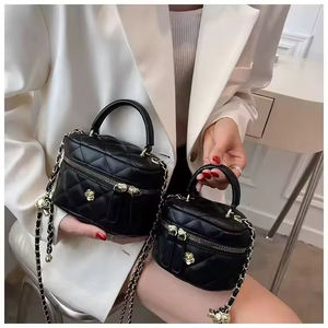 Trendy Fashion <b>Mini</b> <b>Crossbody</b> Small Box <b>Bag</b> Camellia Button Designer Custom Logo Luxury Pu Leather Brand - Product Image 2