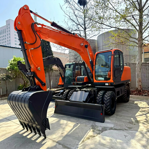 Excavadora de Ruedas Develon DX150W de 15 Toneladas, Cucharón de 0.76 M3, Excavadora Compacta Naranja, 110kw de Potencia para Obras de Construcción y Trabajos Municipales en Oferta - Product Image 1
