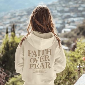 เสื้อฮู้ด Faith Over Fear สำหรับเด็กผู้หญิง ลายข้อพระคัมภีร์ เสื้อพูลโอเวอร์คริสเตียน เสื้อสเวตเชิ้ตถักสำหรับผู้หญิง ระบายอากาศได้ดี น้ำหนัก 300 กรัม - Product Image 6