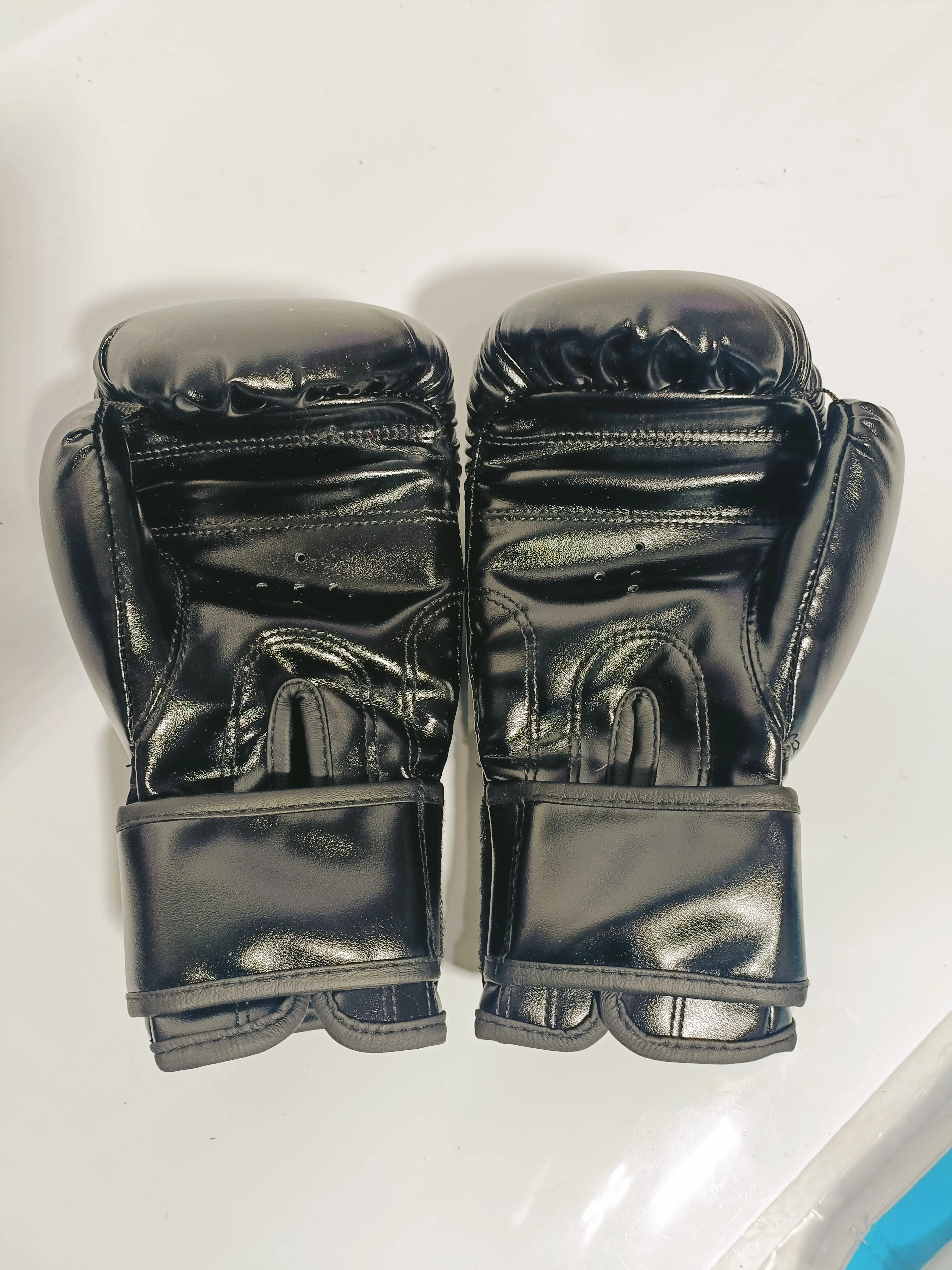 Boks eğitimi için toptan ucuz fiyat profesyonel özel pu deri boks eldiveni
