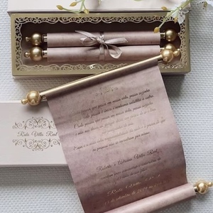 Invitation personnalisée sur parchemin, carte de vœux de mariage style rétro, impression offset, papier fantaisie, estampage à chaud, pompon doré - Product Image 1