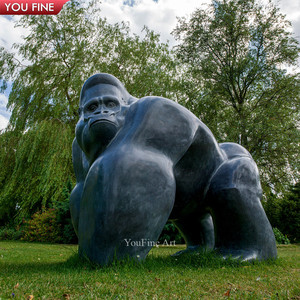 Scultura di Gorilla della statua della scimmia di marmo intagliata a mano degli animali di pietra nera del giardino all'aperto - Product Image 4