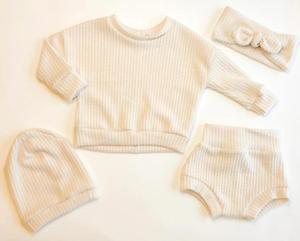 Conjunto de Ropa Personalizada para Bebé: Suéter Oversize Tipo Waffle, Gorro Holgado y Conjunto de Lazo para Bebés y Niños - Product Image 4