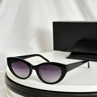 Petites lunettes de soleil carrées œil de chat, verres dégradés, protection UV, monture intégrale, beige blanc, PC, unisexe, tendance