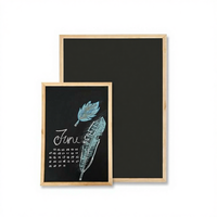 Tableau noir magnétique effaçable à sec pour la décoration intérieure avec cadre en bois de pin, design contemporain